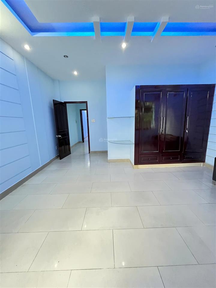 Bán nhà mtnb 12m bình phú 1  4,5 x 20m 4 tầng, 5pn  gần đường 26 & đường số 23