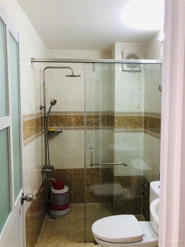 Nhà đẹp mtkd cư xá d  chợ hồ trọng quý 4 x 17m 4 tầng  vị trí đẹp không lỗi  cách chợ chỉ 70m