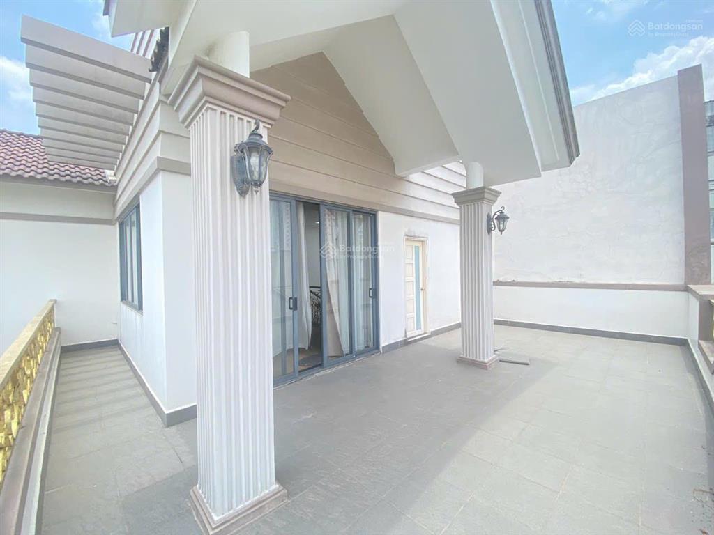 Cực đẹp !! biệt thự góc 2 mt khu tên lửa 9 x 20m  1 hầm nổi 4 tầng  sát đường số 6  hđ thuê 55tr