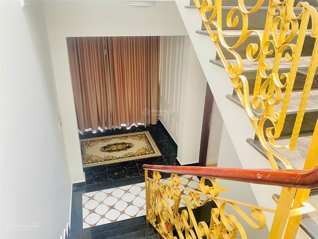 Cực đẹp !! biệt thự góc 2 mt khu tên lửa 9 x 20m  1 hầm nổi 4 tầng  sát đường số 6  hđ thuê 55tr