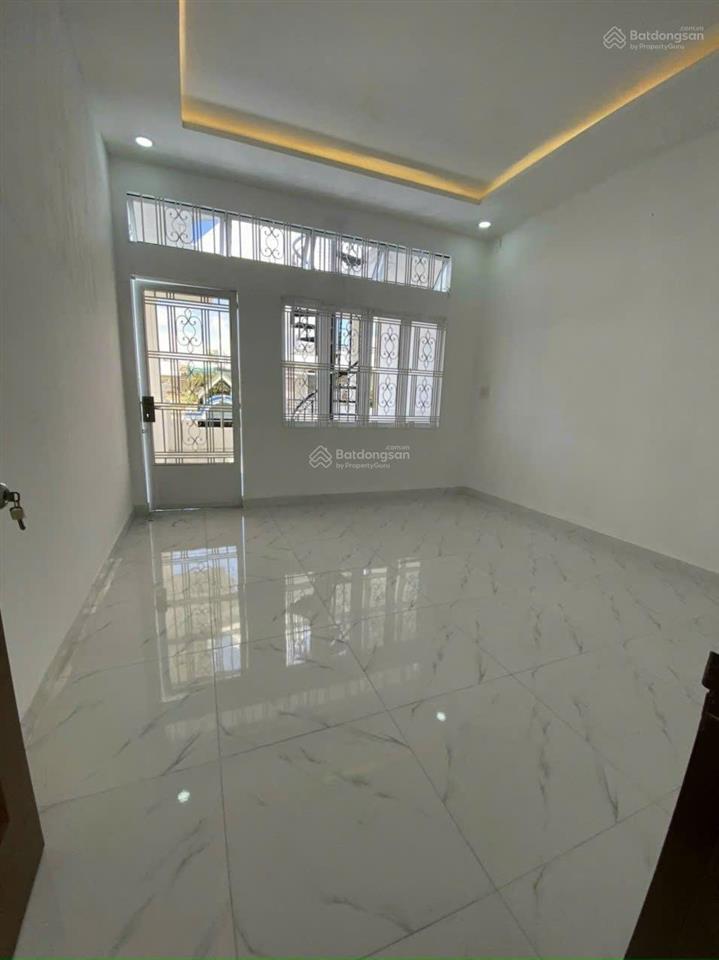 Bán cặp nhà đôi khu tên lửa 8 x 20m 4 tầng  giáp đường số 19, coopmart chỉ 200m