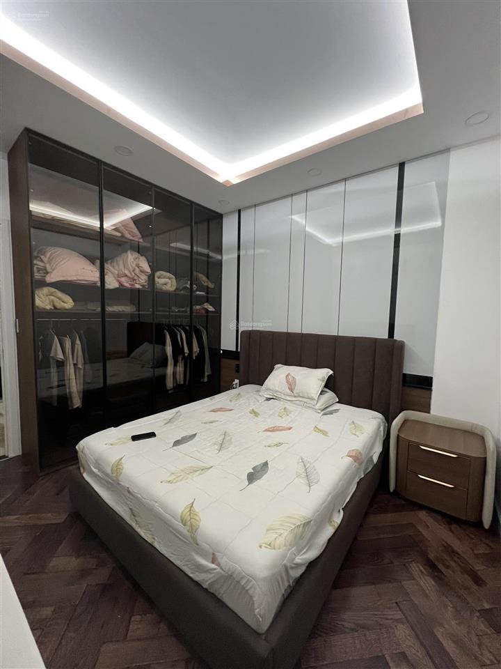 Nhà mới xây mtnb khu tên lửa 5x20m 4 tầng nội thất decor cao cấp  gần công viên, coopmart bình tân
