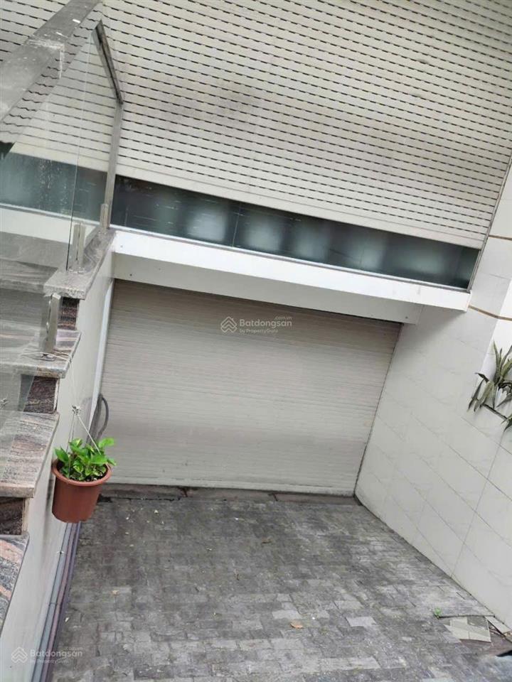 Nhà đẹp mtkd 60m khu tên lửa 6 x 23m 1 hầm 4 tầng 6pn 7wc sẵn máy lạnh  gần công viên phú lâm