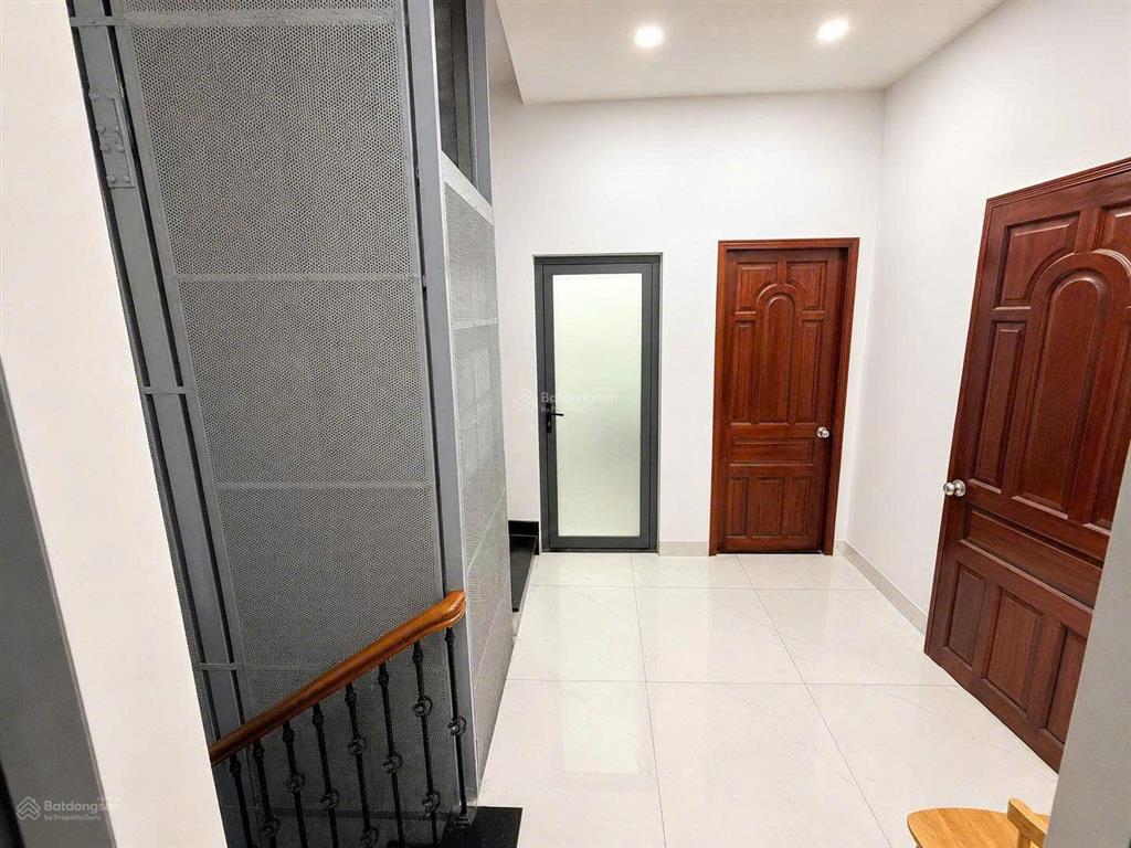 Có thang máy !!! nhà đôi đẹp mtnb đường 12m cư xá ra đa 8 x 16m 4 tầng  gần rạp phim, phố ẩm thực