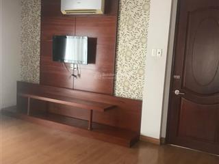 Sát công viên! biệt thự sân vườn khu tên lửa 10 x 25m 3 tầng 6pn + máy lạnh  gần đường số 7