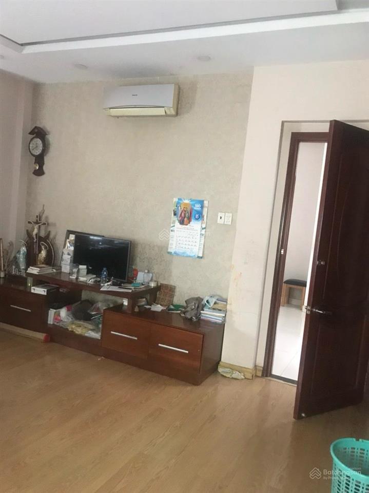 Sát công viên! biệt thự sân vườn khu tên lửa 10 x 25m 3 tầng 6pn + máy lạnh  gần đường số 7