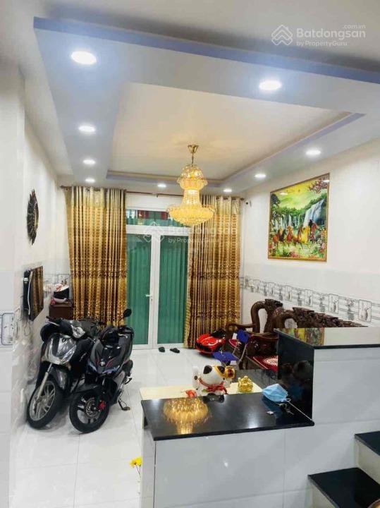 Nhà đẹp mtkd chợ da sà 4x18m 4 tầng ngay trung tâm chợ tiện kinh doanh