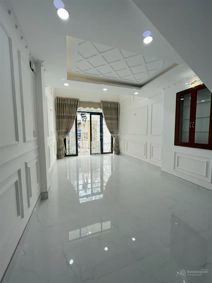Nhà đẹp mtnb 12m bình phú 4x18m 4 tầng 4pn + máy lạnh  gần cc western, lý chiêu hoàng