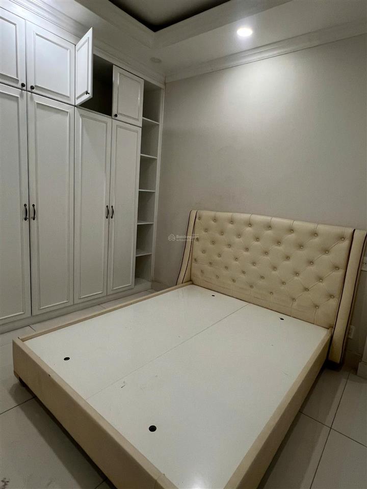 Nhà đẹp mtkd 20m khu tên lửa 5x20m 4 tầng 6pn 7wc gần chợ & chung cư tiện kinh doanh