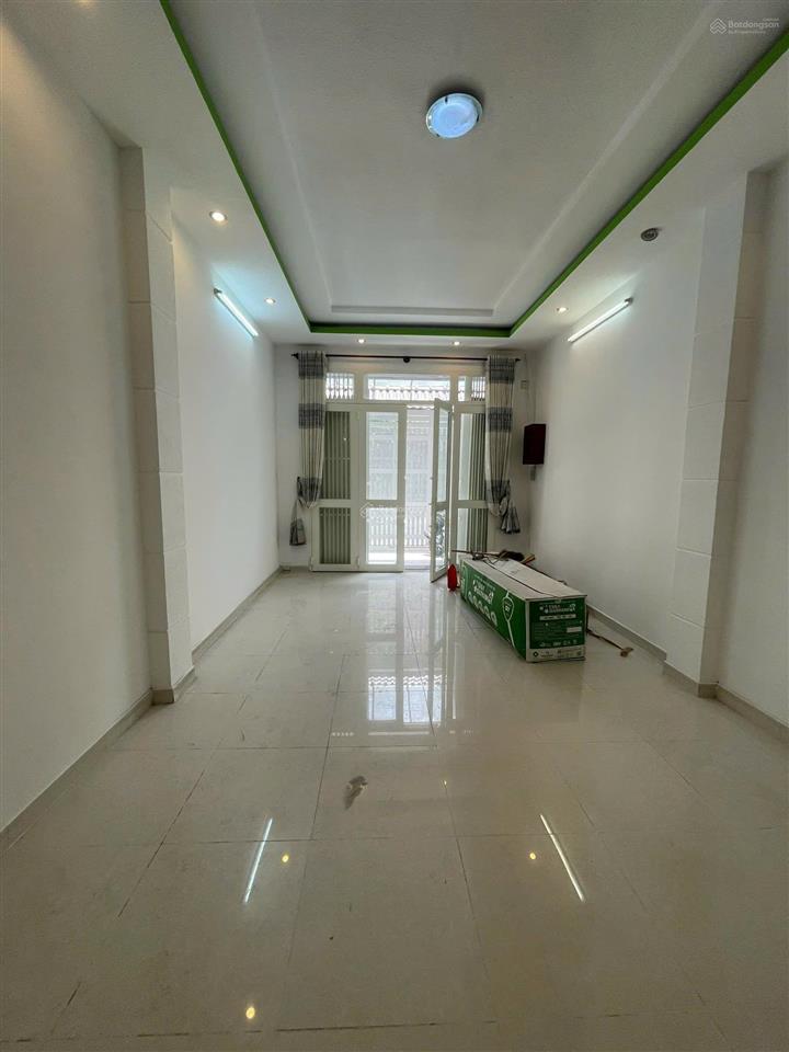 Nhà đẹp mtnb đường 12m khu tên lửa 4 x 22,5m 4 tầng  gần công viên, nhà thờ phao lô  đang có hđt