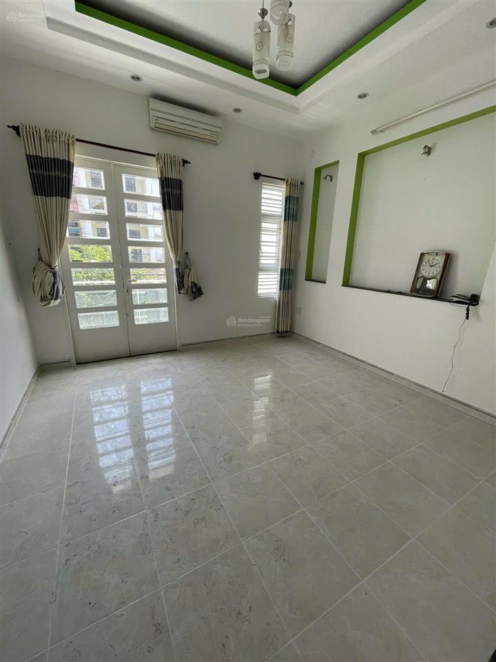 Nhà đẹp mtnb đường 12m khu tên lửa 4 x 22,5m 4 tầng  gần công viên, nhà thờ phao lô  đang có hđt
