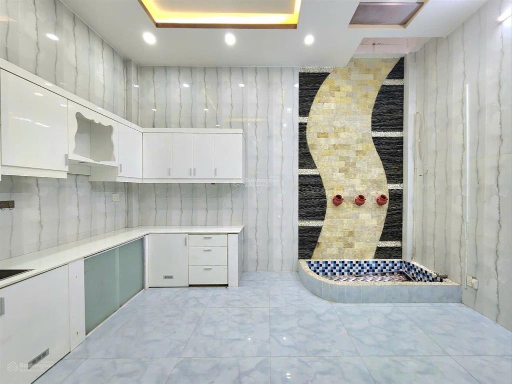 Nhà đẹp đường 12m tỉnh lộ 10  5,12 x 15m 4 tầng 6pn 6wc giáp q6