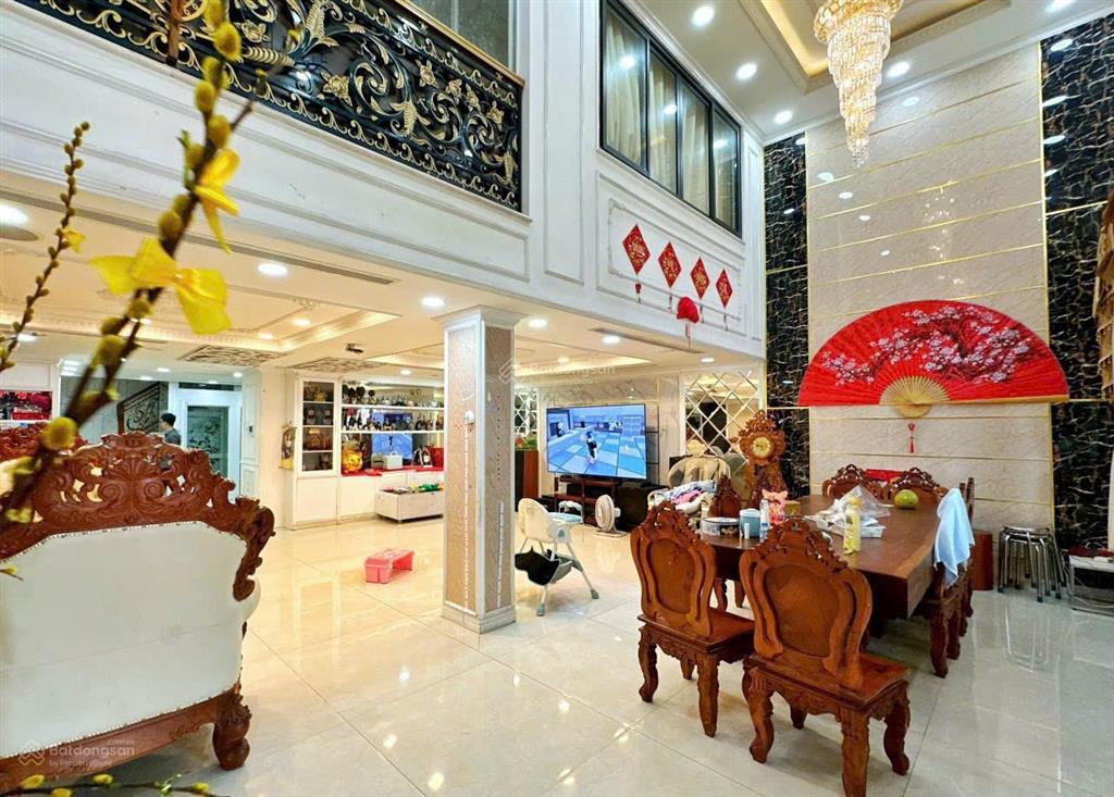 Full nt !! có thang máy !! cặp nhà đôi khu tên lửa 9 x 20m 4 tầng  cách cv vài bước  gần coopmart