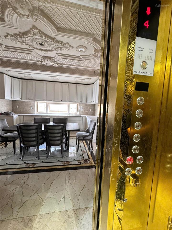 Vip !!! biệt thự full nội thất tân cổ điển mtkd khu tên lửa  10x20m 1 hầm 4 tầng  có thang máy