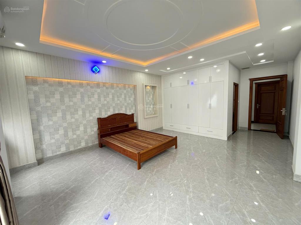 Nhà đẹp mtnb khu tên lửa 4 x 21m 4 tầng 4pn 5wc  sát mt tên lửa  gần coopmart bình tân