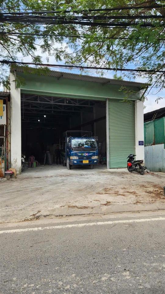 Cho thuê nhà kho 240m2 mặt tiền đại lộ nguyễn tất thành  phước đồng, nha trang