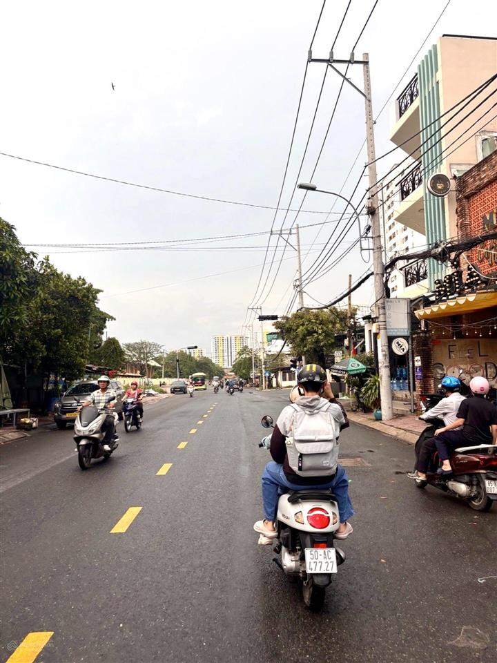 Nhà trên đường phạm đức sơn chính chủ xây tâm huyết.