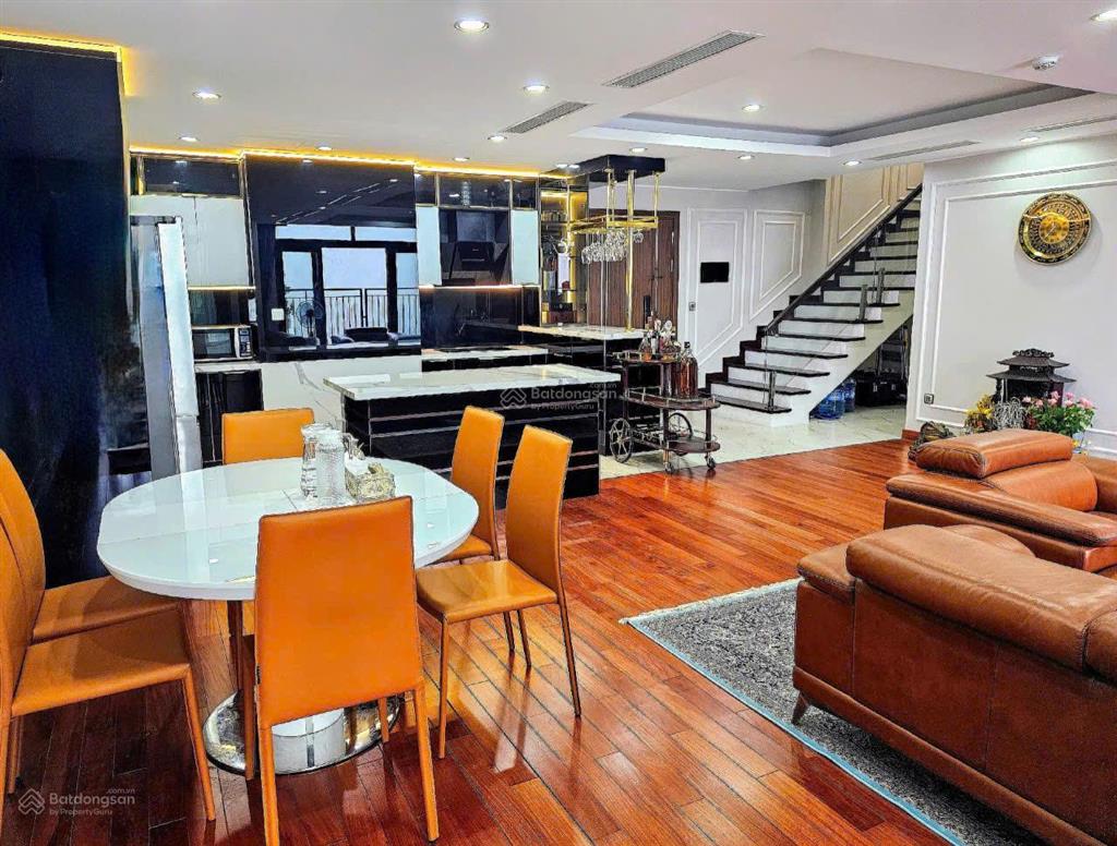 Chính chủ cần bán penhouse duplex tuyệt đẹp và vị trí đắc địa khu udic weslake