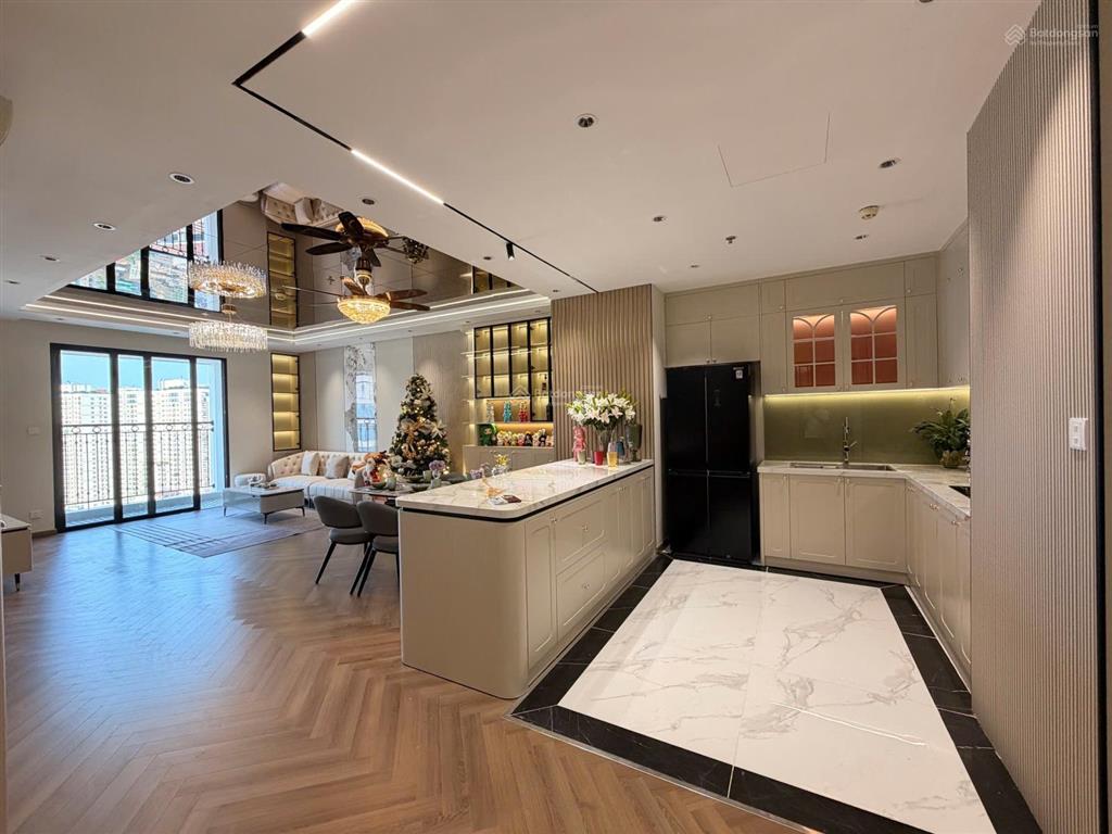 Chính chủ cho thuê căn 3 ngủ veiw sông hồng toàn cảnh thành phố hà nội giá 17 triệu / tháng