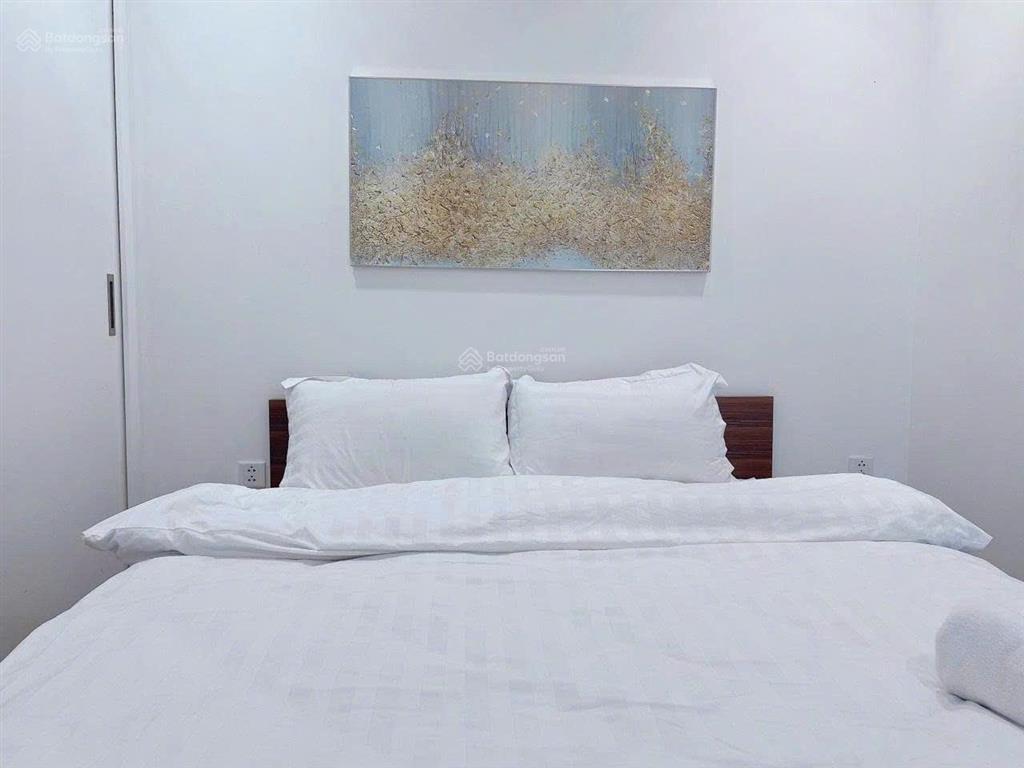 Tôi chính chủ cần cho thuê căn 2 ngủ đủ đồ nhà đẹp tại times city giá 14 triệu / tháng