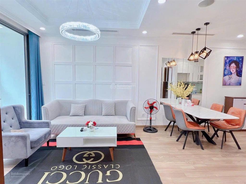 Tôi chính chủ cần cho thuê căn 2 ngủ đủ đồ nhà đẹp tại times city giá 14 triệu / tháng