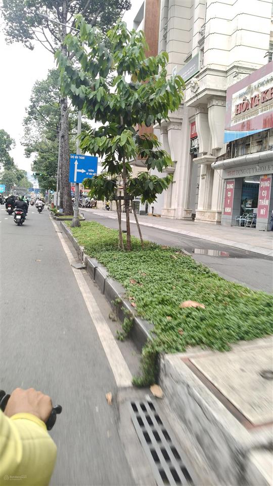 Chính chủ một đời bán nhà 3 tầng kiên cố quận 1, trần đình xu 99m2 oto trước nhà, ngang 12m