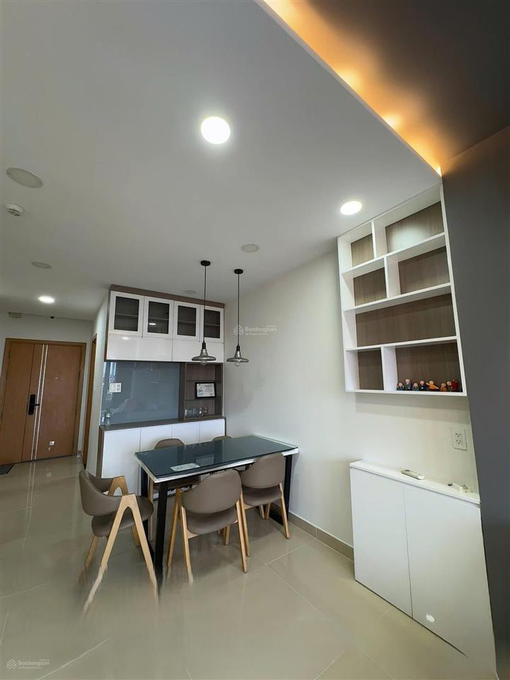 Chính chủ cần bán chcc saigonres plaza 2pn=4,1 tỷ.  0886 892 *** ngọc trân