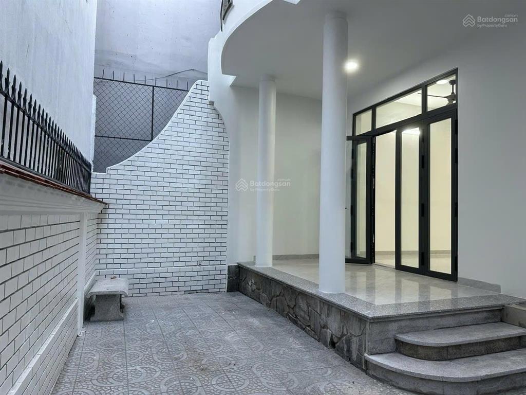 Bán nhà đẹp hẻm xe hơi trên đường lam sơn, gần sân bay, dt 130m2, giá 24 tỷ, nhà đẹp ở ngay