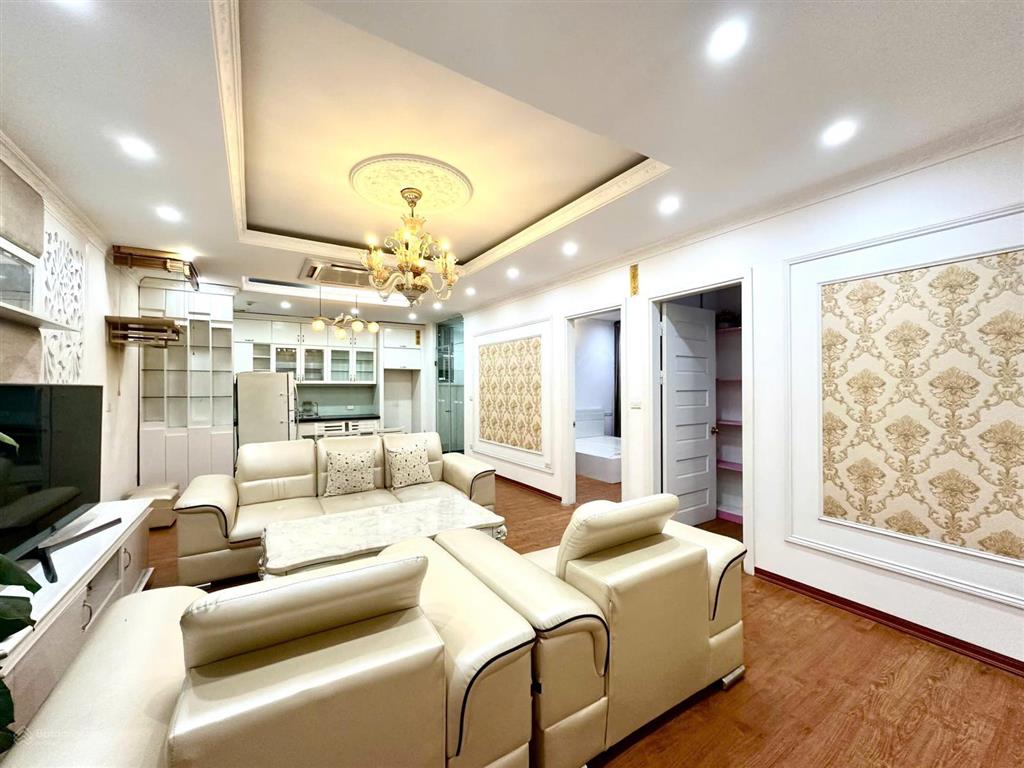 Tôi cần bán chung cư unimax 210 quang trung, 115m2, 3 ngủ, 2 vs, nội thất đầy đủ