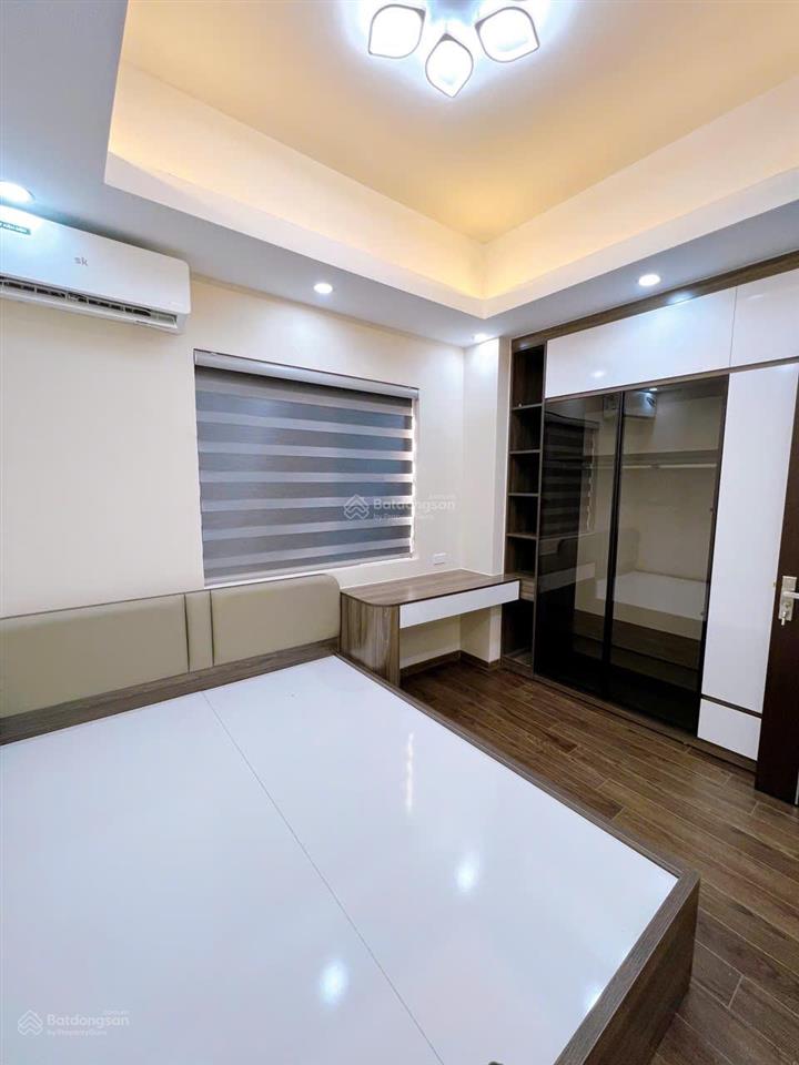 Bán gấp căn hộ 75m2, 2 phòng ngủ, nội thất đẹp, booyoung, mỗ lao
