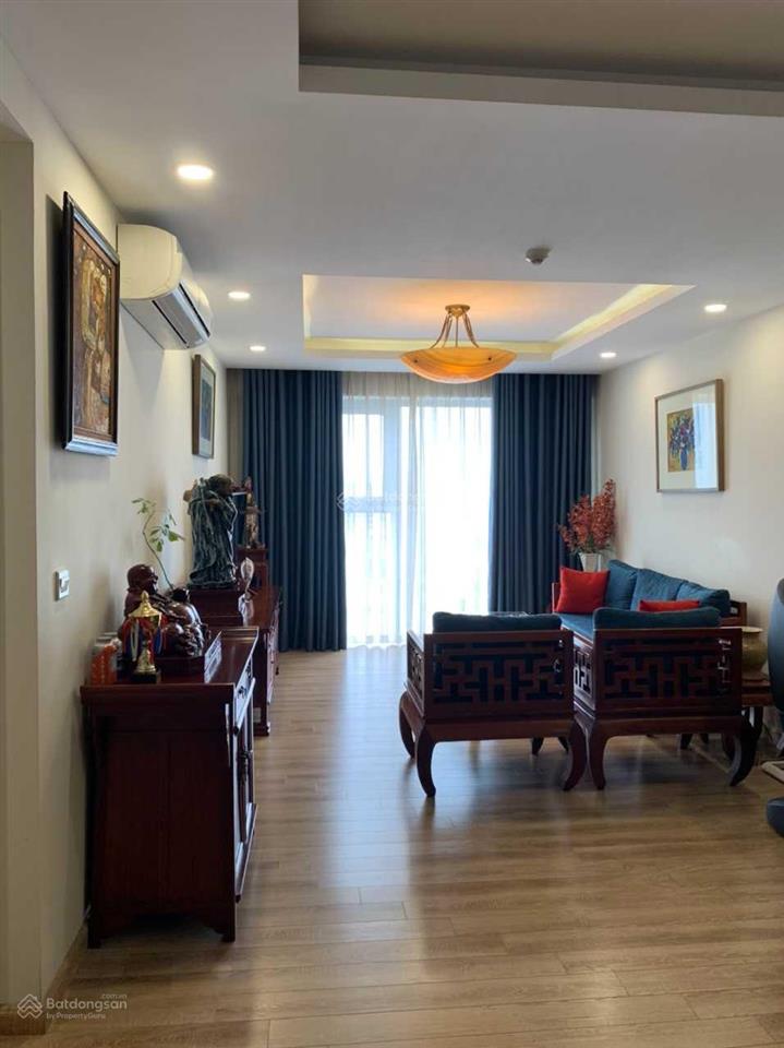 Tôi cần bán chung cư usilk city, tố hữu, hà đông, căn góc, 117m2, 3 ngủ, 2wc, giá tốt