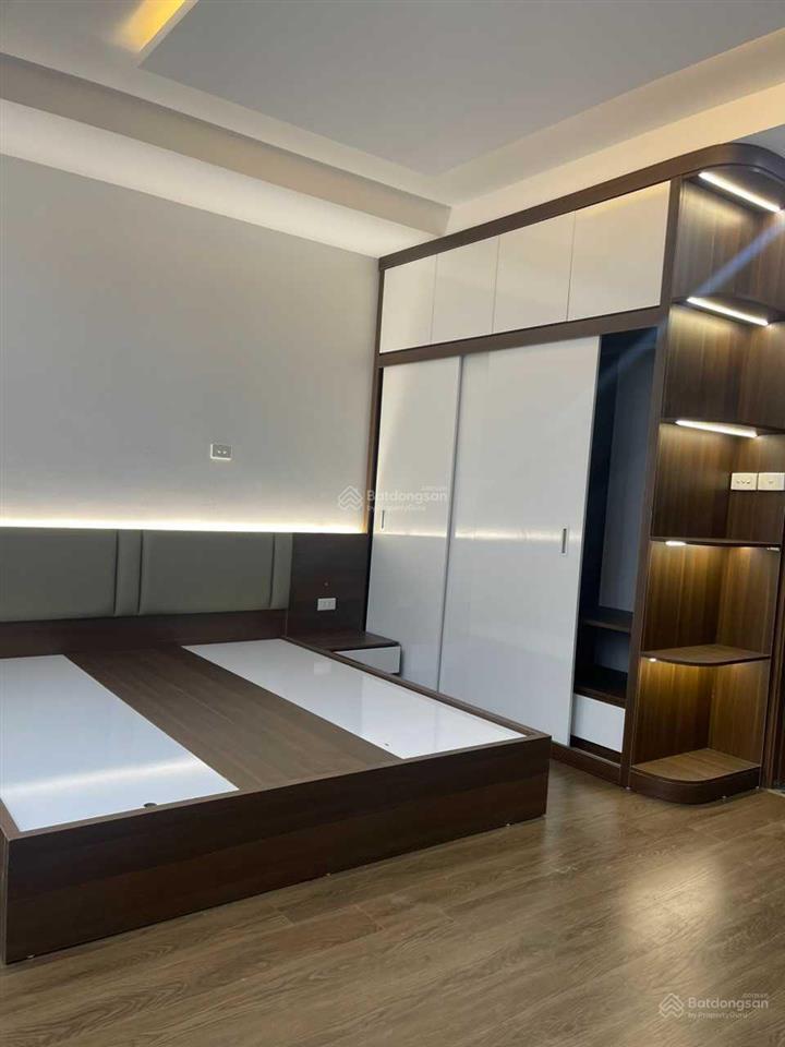 Bán căn hộ tại thiên niên kỷ, 63m2, 2 ngủ, nhà đẹp, giá tốt