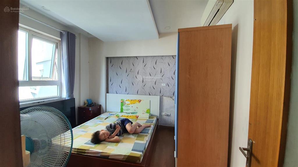 Bán gấp căn hộ 135m2, 3pn, 2vs tại chung cư sông đà  131 trần phú, hà đông