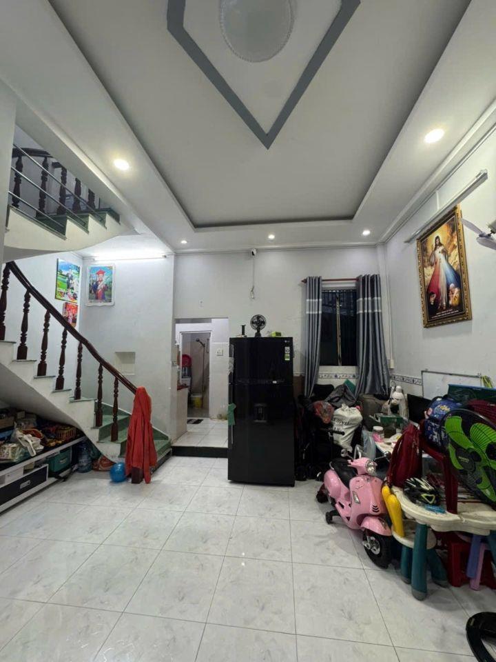 Bán gấp nhà Kiên cố hẻm xe hơi Trần Tấn TÂN PHÚ ngang hơn 5m, sầm uất, đủ tiện ích 4,X TỶ.  ✅