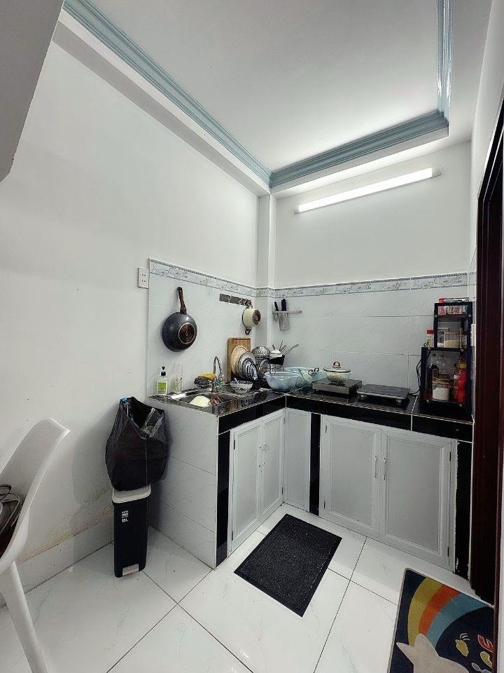 Bán gấp nhà mới hẻm ô tô Cộng Hòa DTSD 60m² cho thuê 9,5 Triệu/Tháng, chỉ 5.x tỷ. Hiếm  🏠 