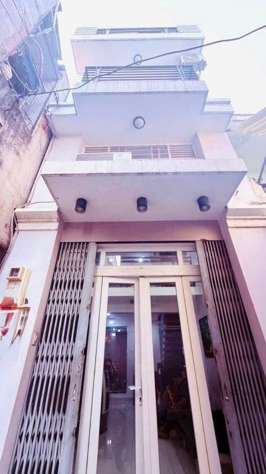 Nhà Trường Chinh, 32m², 4 tầng, gần Metro, hoàn công đủ, đủ tiện ích chỉ 5.x tỷ. Siêu hiếm  ✅ 