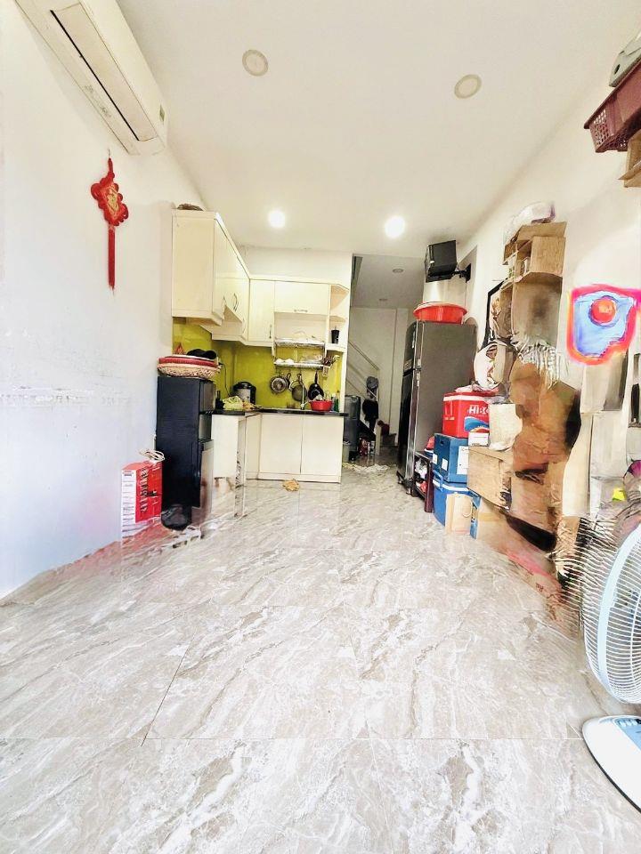 Nhà Tân Kỳ Tân Quý, 2 tầng mới, gần ĐH Công Thương, sát hẻm xe hơi, đủ tiện ích chỉ 3.X tỷ  ✅ 