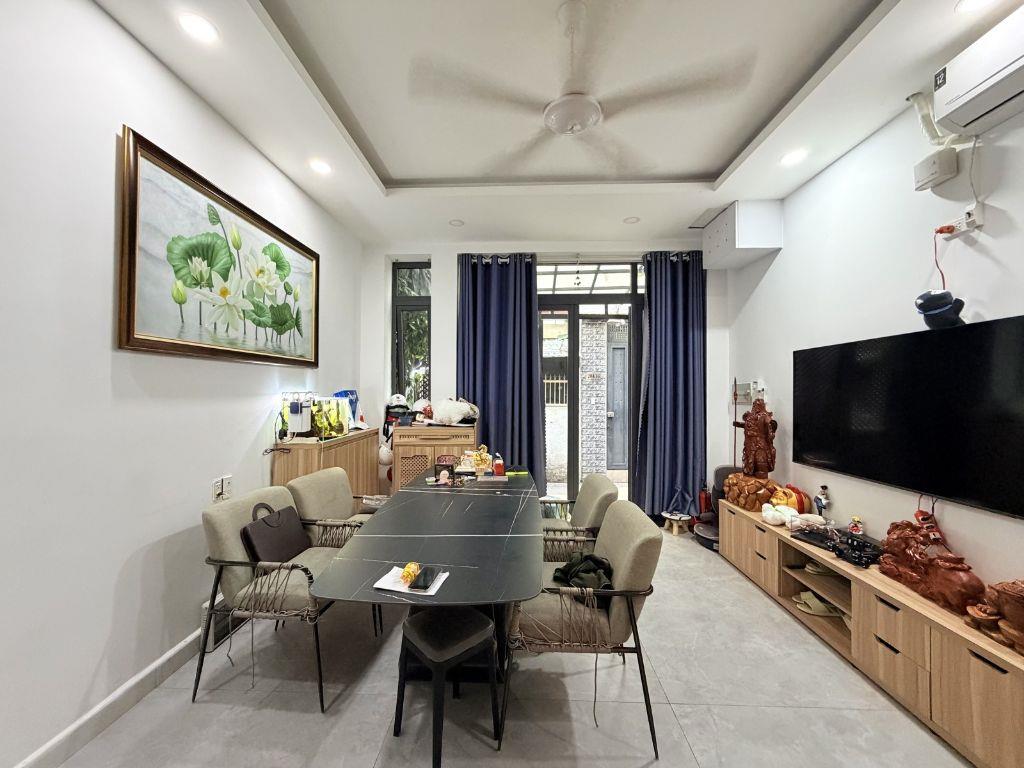 Bán gấp nhà Bùi Thị Xuân, 4 tầng 56m nội thất xịn, vị trí VIP Tân Bình, 4PN chỉ 7.X tỷ.  ✅ 