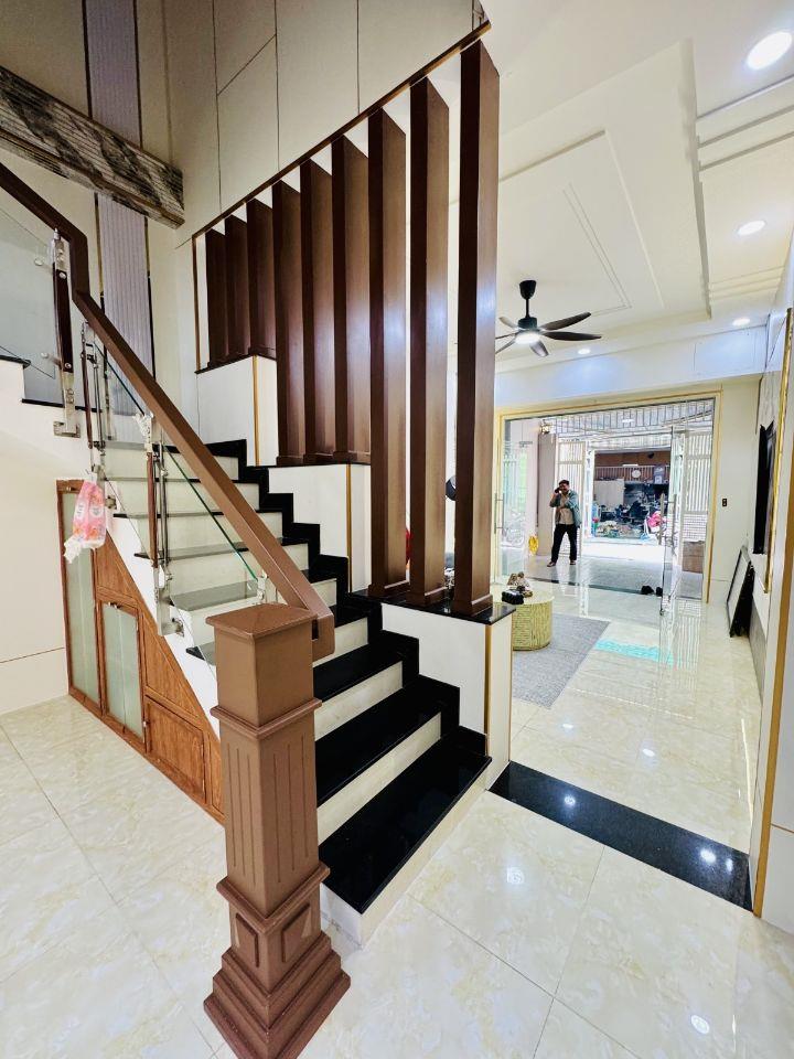 Nhà mới Vườn Lài, Tân Phú, HXH thông,full nội thất, ô tô ngủ nhà, khu sầm uất, 7.x tỷ  🏡 
