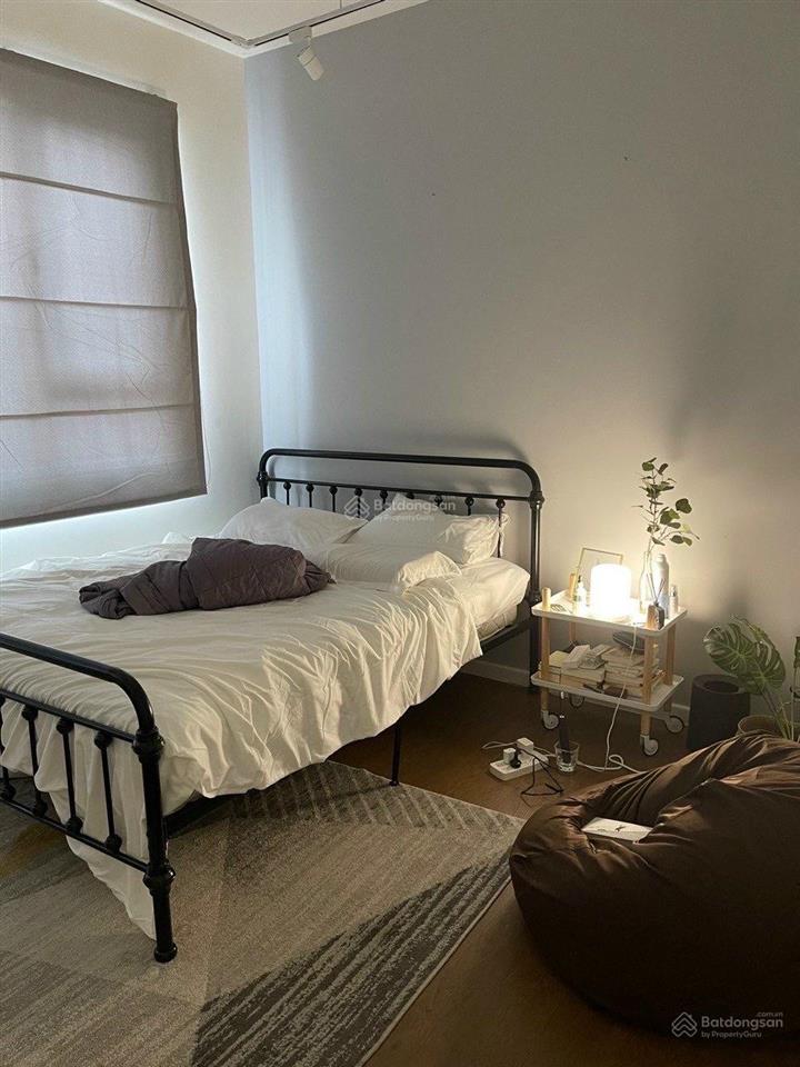 Cần bán 62m2 2 phòng đủ đồ giá từ 2ty890  0799 880 *** vân anh