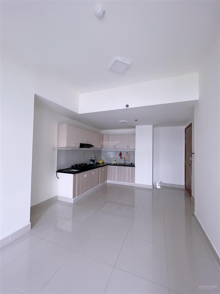 Cho thuê the park 2pn2wc 8.5000.000vnd   0799 880 *** hẹn xem