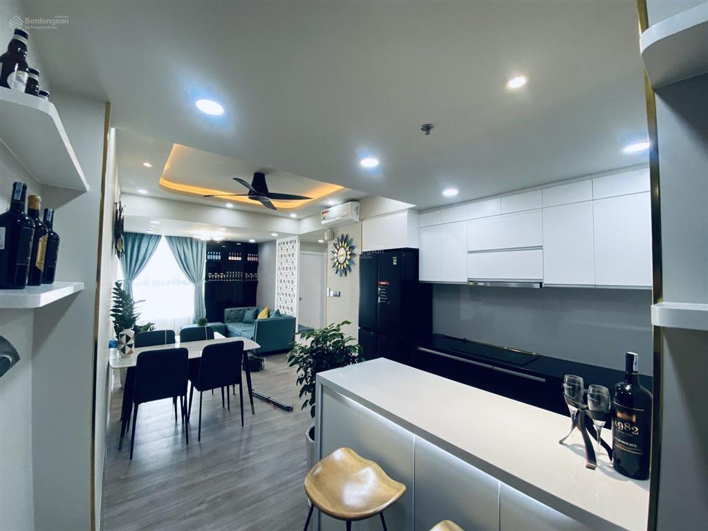Bán chung cư đang làm sổ hồng 73m² giá tốt 3 tỷ 4  0799 880 *** vân anh hẹn xem nhà