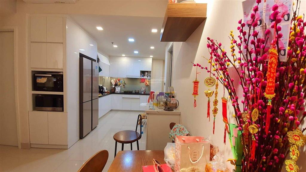 Bán chung cư đang làm sổ hồng 73m² giá tốt 3 tỷ 4  0799 880 *** vân anh hẹn xem nhà