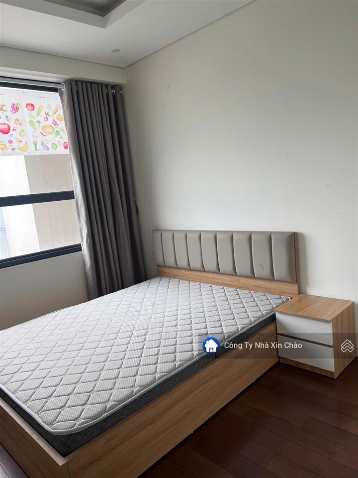 Bán căn 2 ngủ view hồ tòa vip c67 d'capitale giá 9,7 tỷ bao phí cực chất  tòa khối đế vincom