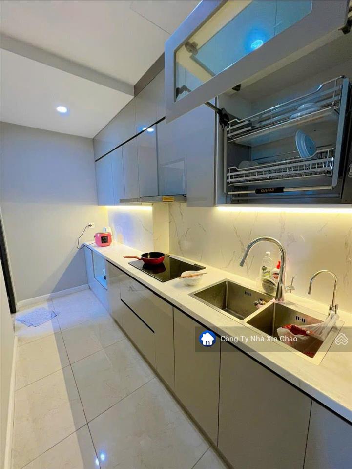 Căn tòa vip c67 d'capitale trần duy hưng. giá 7,99 tỷ, đang tốt quá