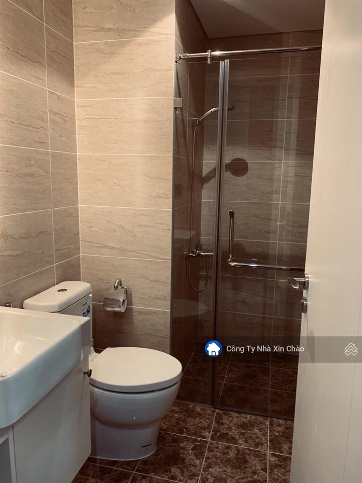 Studio nhỏ xinh bán tại d'capitale, sẵn nội thất ban công đông nam mát. giá 3.5 tỷ