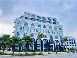 Khách sạn mặt biển boutique hotel sầm sơn