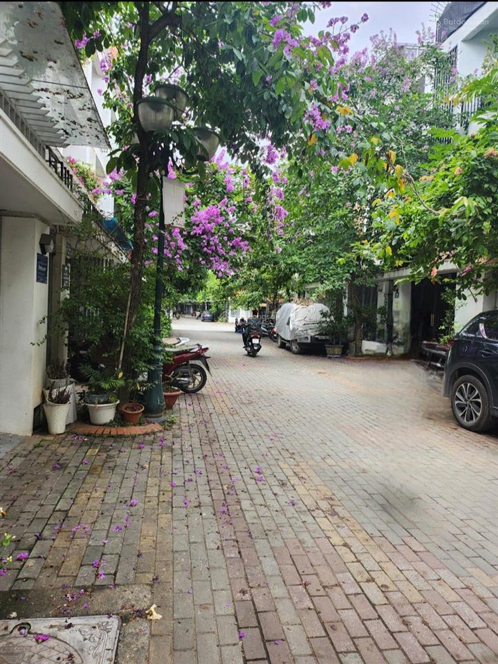Cho thuê nhà xây thô chưa hoàn thiện khu đô thị ao sào, phường hoàng mai, hà nội.