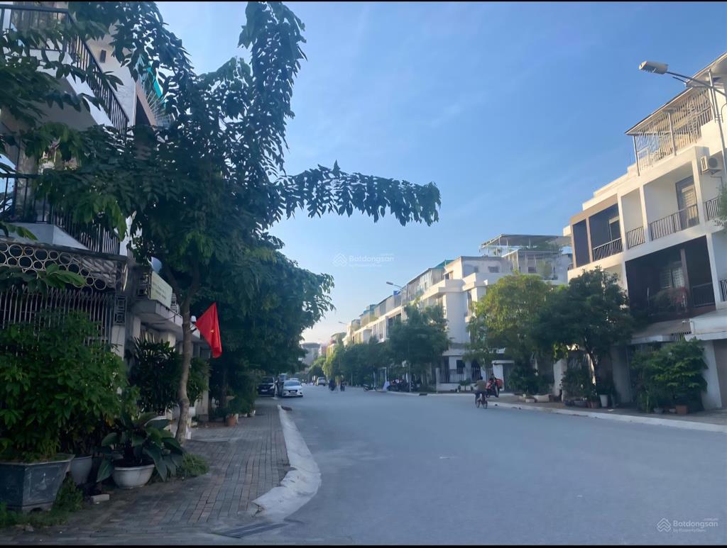 Cho thuê nhà xây thô chưa hoàn thiện khu đô thị ao sào, phường hoàng mai, hà nội.