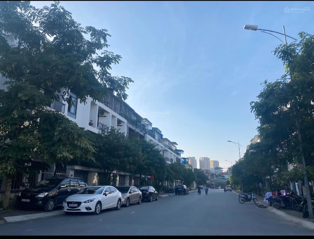 Cho thuê nhà xây thô chưa hoàn thiện khu đô thị ao sào, phường hoàng mai, hà nội.